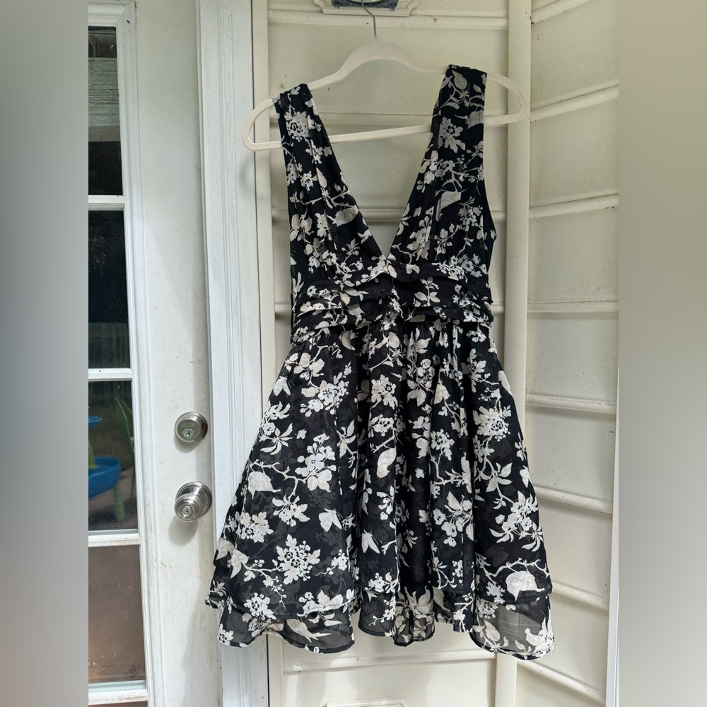 Abercrombie & Fitch Black and Cream Floral Top